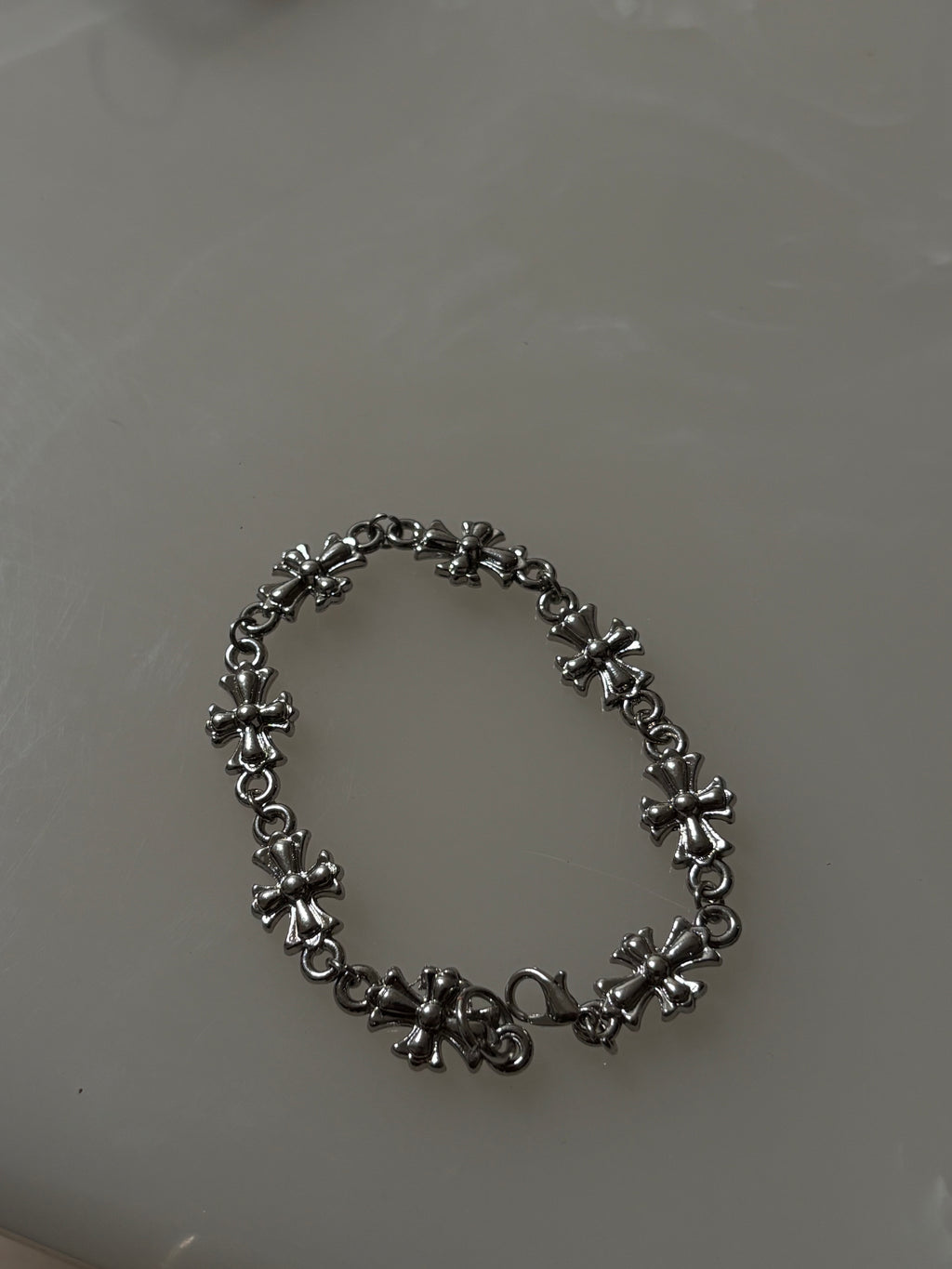 Cross braclet