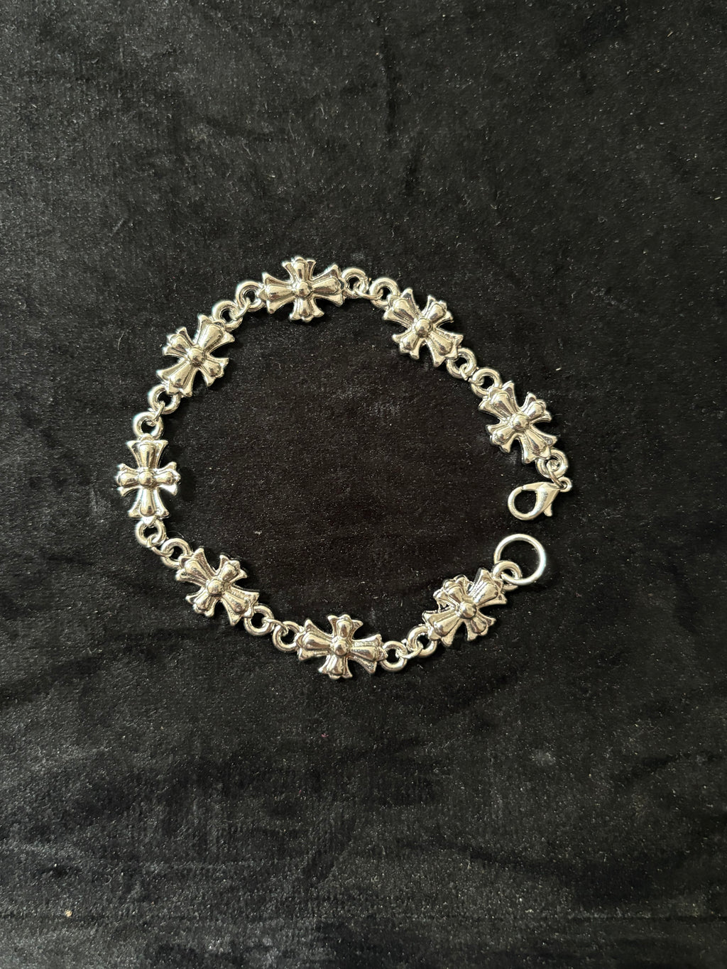 Cross braclet
